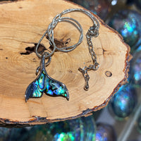 Whale Tail Paua Pendant Set