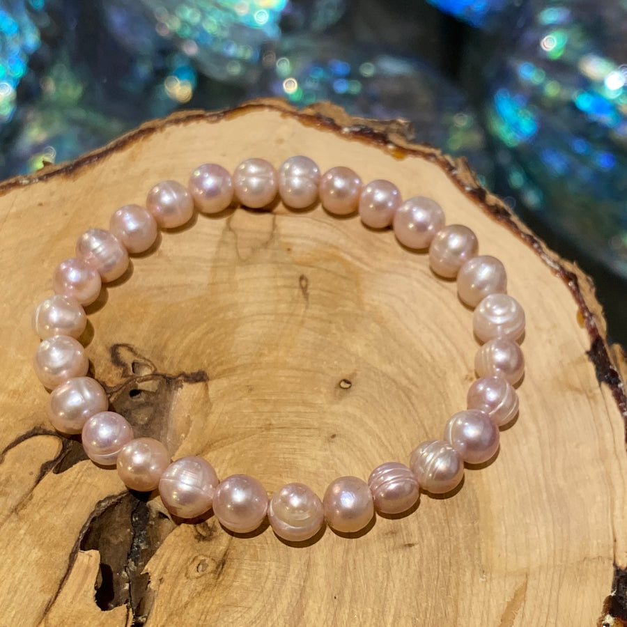 Purple freshwater pearl bracelet