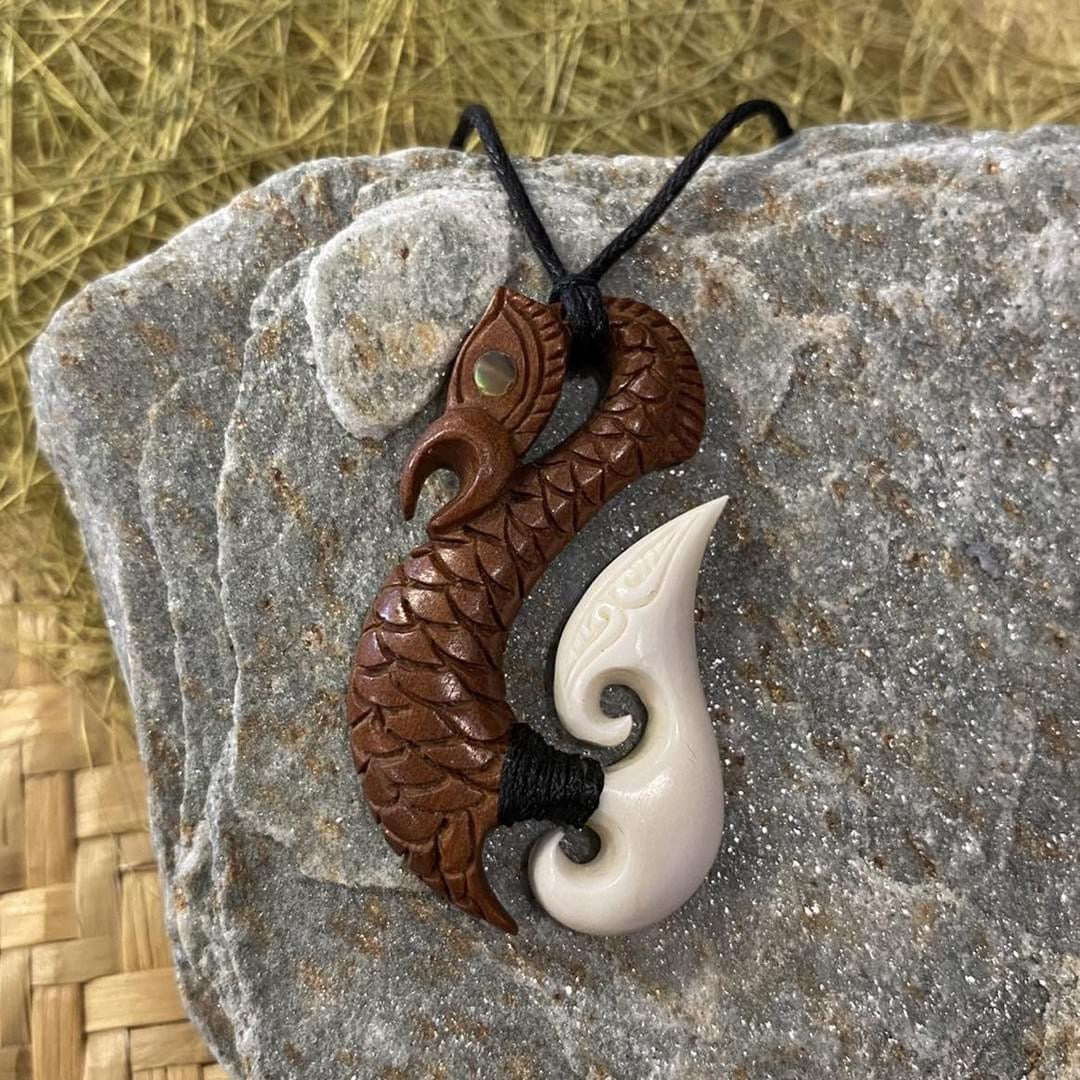 Manaia Bone&Wood pendant