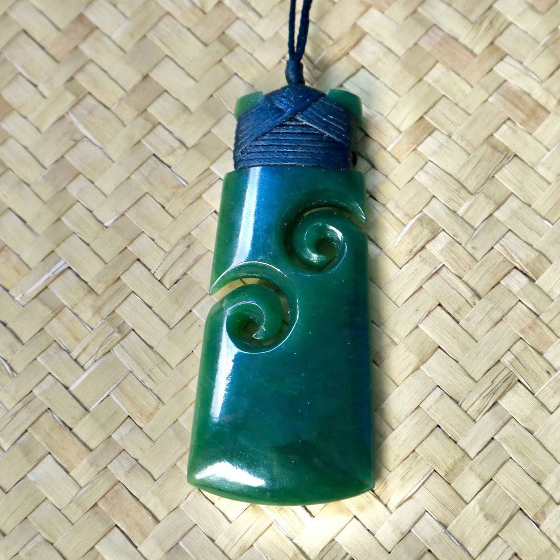 double koru jade toki necklace